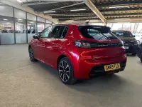 Used Peugeot 208 Allure 100 HP (73 kW) 2020 Red Hatchback