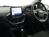 Begagnad Ford Fiesta Titanium 101 HK (74 kW) 2020 Grå Halvkombi