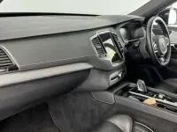 Usado Volvo XC90 R-Design 232 CV (170 kW) 2022 SUV
