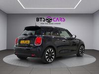 Used Mini Cooper SE Hatch 135 kW (184 HP) 2022 Black Hatchback