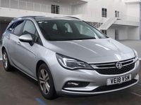 Used Vauxhall Astra Design Edition 110 HP (80 kW) 2018 Sovereign silver Estate