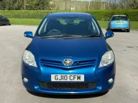 Used Toyota Auris 2010 Blue Hatchback