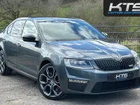 Used Skoda Octavia vRS 220 HP (161 kW) 2015 Grey Estate