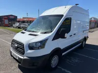 Usado Ford Transit 2018 Branco Monovolume