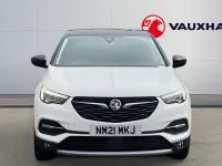 Used Vauxhall Grandland X SRi 131 HP (96 kW) 2021 White SUV