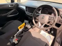 Second-hand Vauxhall Crossland X 81 CP (59 kW) 2018 Gri SUV