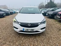 Used Vauxhall Astra Design Edition 2017 White Hatchback