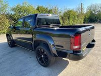 Begagnad VW Amarok Black Edition 2020 Svart Pickup