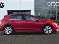 Second-hand VW Golf VIII Style 130 CP (95 kW) 2022 Roșu Hatchback