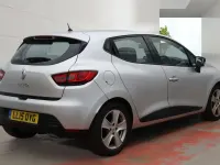 Used Renault Clio Dynamique 75 HP (55 kW) 2015 Silver Hatchback