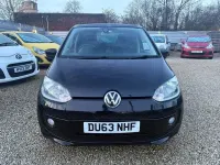 Begagnad VW up! 2013 Svart Halvkombi