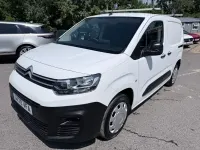 Used Citroën Berlingo 100 HP (73 kW) 2021 White MPV