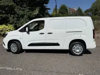 Used Vauxhall Combo Sportive 100 HP (73 kW) 2021 White MPV