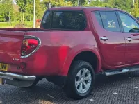 Used Mitsubishi L200 176 HP (129 kW) 2014 Red Pickup