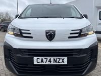 Used Peugeot Expert 120 HP (88 kW) 2025 Van