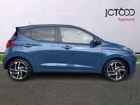 Used Hyundai i10 Premium 77 HP (56 kW) 2024 Blue Hatchback