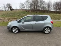 Second-hand Vauxhall Meriva 99 CP (72 kW) 2010 Argintiu Monovolum