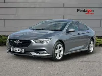 Second-hand Vauxhall Insignia SRi 162 CP (119 kW) 2017 Gri Hatchback