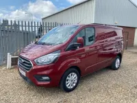 Used Ford Transit Custom Limited 130 HP (95 kW) 2020 Red Van