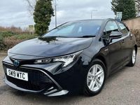 Used Toyota Corolla 122 HP (89 kW) 2019 Black metallic Hatchback