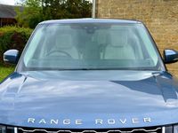 Begagnad Land Rover Range Rover Autobiography 2021 Blå SUV