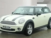 Used Mini Cooper Clubman 2008 White Estate