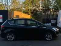 Second-hand Ford C-MAX Zetec 120 CP (88 kW) 2015 Negru Monovolum