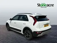 Used Kia Niro 139 HP (102 kW) 2022 White SUV