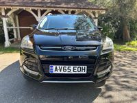Usado Ford Kuga Titanium 2015 Negro SUV