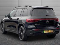 Usado Mercedes EQB250+ Urban 139 kW (190 HP) 2025 Preto SUV