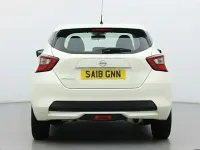 Usado Nissan Micra Acenta 71 CV (52 kW) 2018 Blanco Utilitario