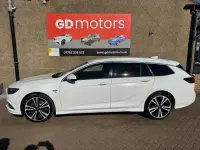 Used Vauxhall Insignia SRi 170 HP (125 kW) 2017 White Estate