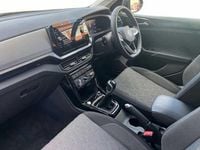 Novo VW T-Cross Match 95 HP (69 kW) 2026 Cinzento SUV