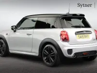 Used Mini Cooper Hatch 134 HP (98 kW) 2019 Silver Hatchback
