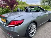 Usado Mercedes SLC300 AMG line 245 HP (180 kW) 2019 Cabrios