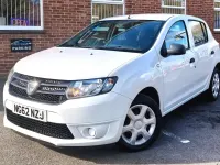 Begagnad Dacia Sandero Ambiance 75 HK (55 kW) 2013 Vit Halvkombi
