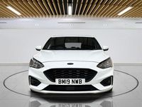 Used Ford Focus ST-Line 125 HP (91 kW) 2019 White Hatchback