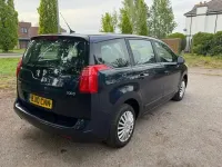 Usado Peugeot 5008 Active 2010 Azul Monovolume