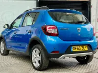 Used Dacia Sandero Lauréate 2015 Blue Hatchback