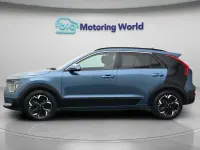 Used Kia e-Niro 147 kW (201 HP) 2023 Blue SUV