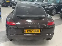 Used Porsche Panamera 400 HP (294 kW) 2011 Brown Hatchback