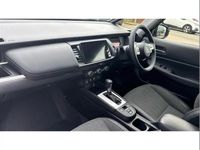 Used Honda Jazz Hybrid 109 HP (80 kW) 2022 White Hatchback