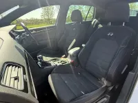 Używany VW Golf VII R 300 KM (220 kW) 2019 Biały Hatchback