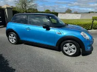 Used Mini Cooper D Hatch 116 HP (85 kW) 2016 Blue Hatchback