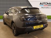 Używany Vauxhall Astra SRi 140 KM (102 kW) 2012 Czarny Coupe