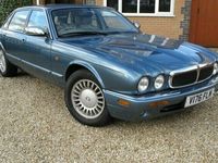 Used Jaguar XJ8 240 HP (176 kW) 1999 Sedan
