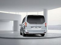 New Mercedes V220 Premium 163 HP (119 kW) 2025 MPV