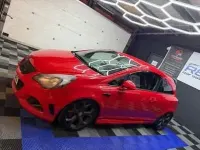 Begagnad Vauxhall Corsa 205 HK (150 kW) 2014 Röd Halvkombi