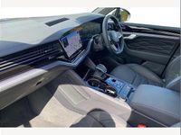 Used VW Touareg R 462 HP (339 kW) 2025 Black SUV