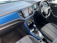 Second-hand VW T-Roc Design 150 CP (110 kW) 2021 Albastru SUV
